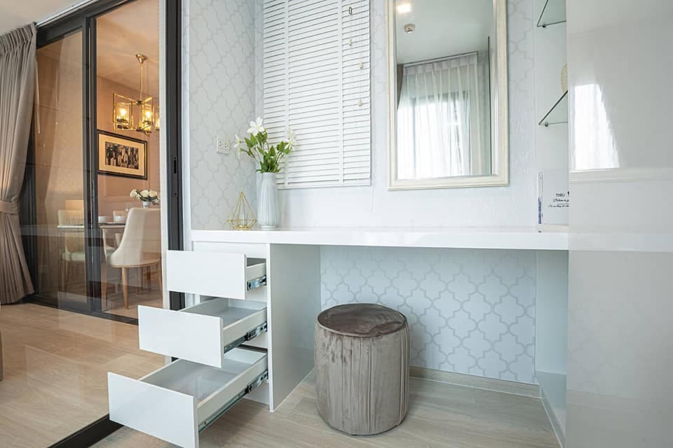 1659 – 302_bathroom.jpg