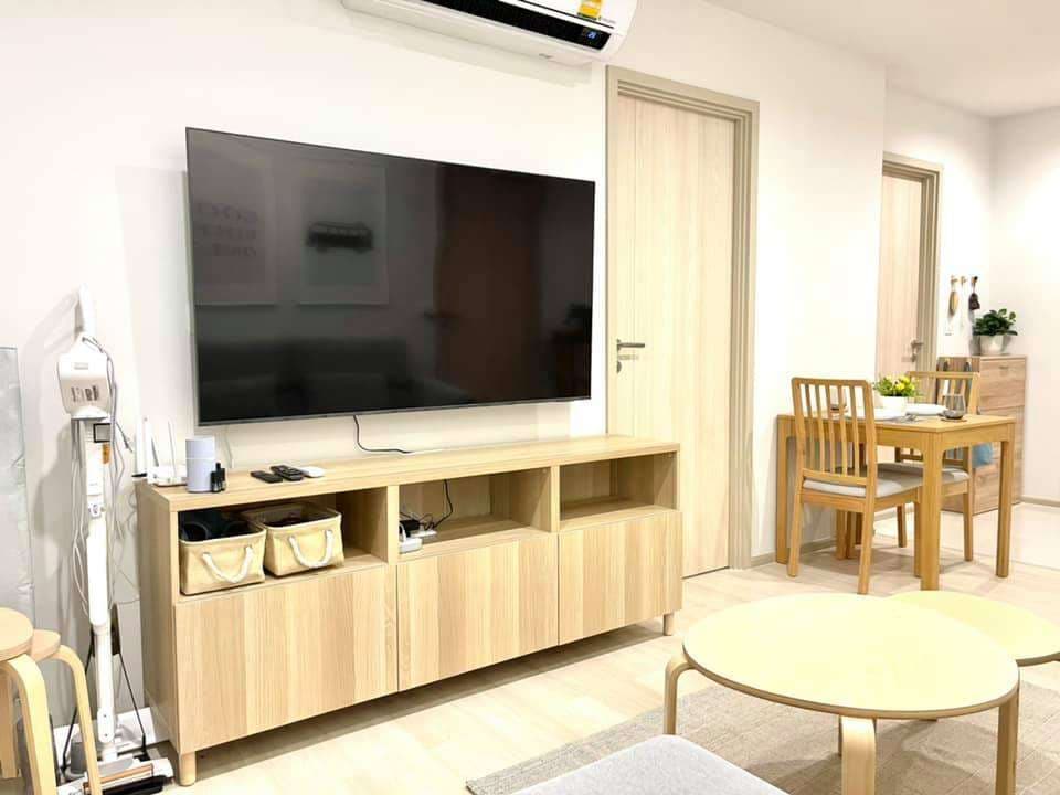 1663 – 109_living_room.jpg