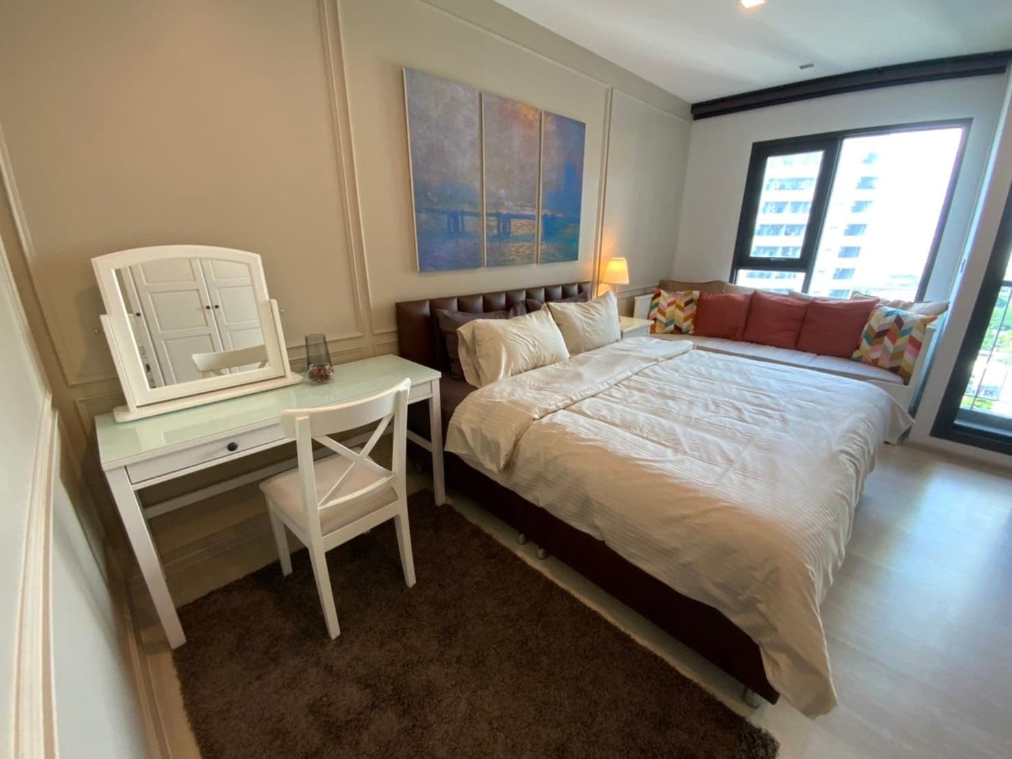 1664 – 201_bedroom.jpg