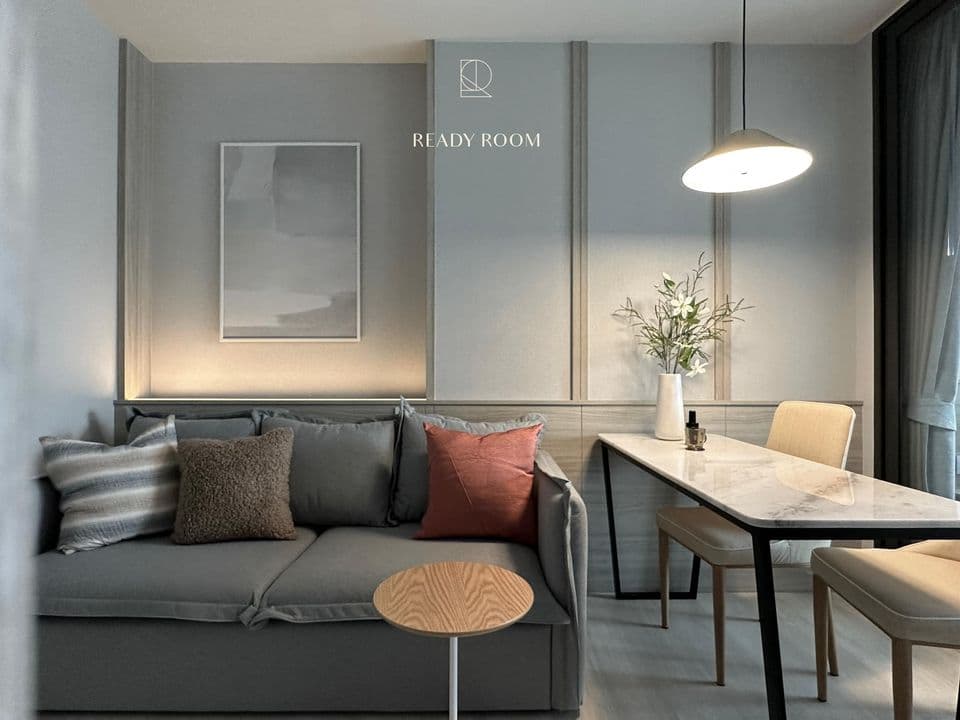1671 – 103_living_room.jpg