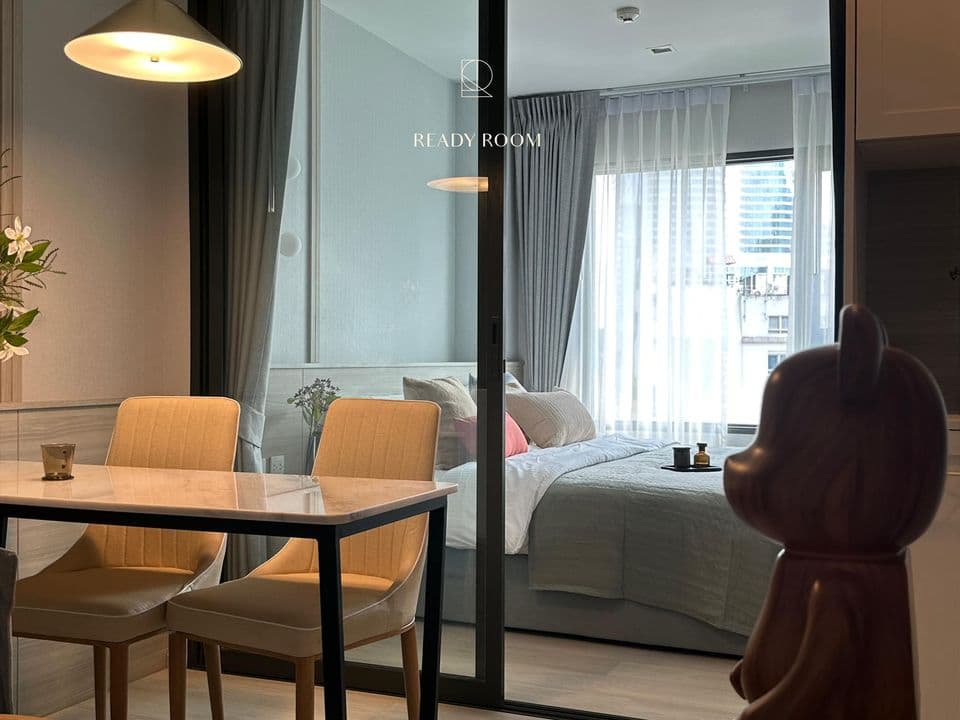 1671 – 202_bedroom.jpg