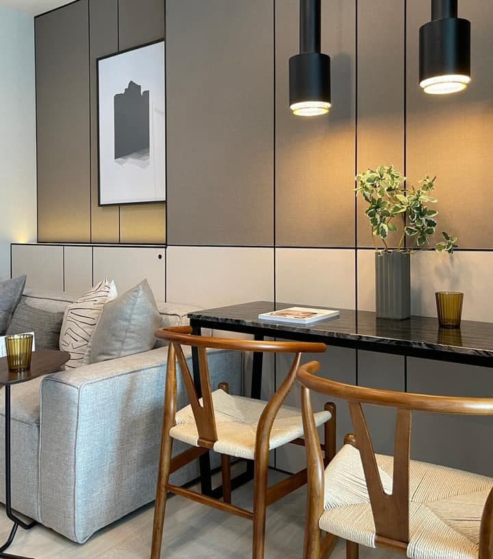 1672 – 101_living_room.jpg