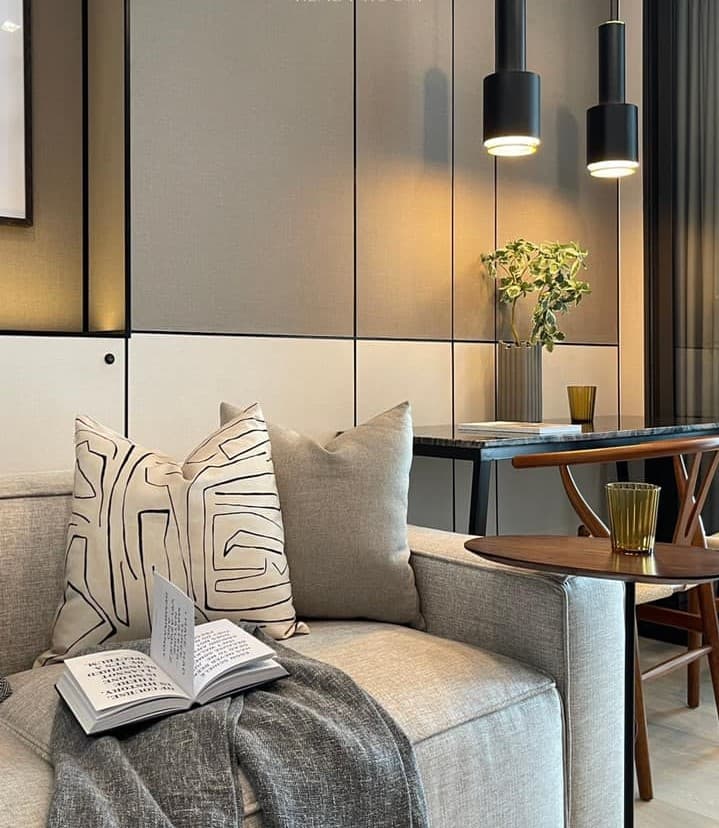 1672 – 106_living_room.jpg