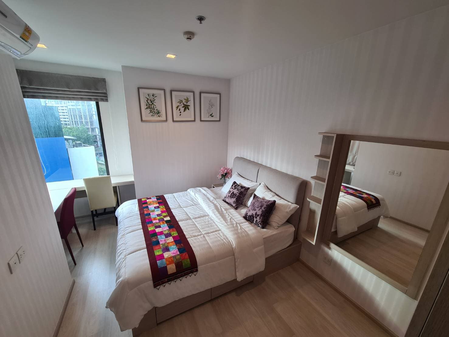 1674 – 201_bedroom.jpg