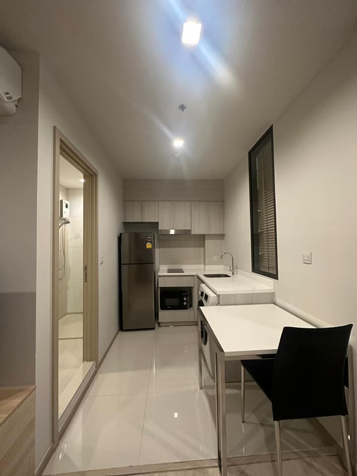 1675 – 401_kitchen.jpg