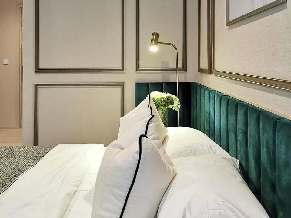 1676 – 203_bedroom.jpg