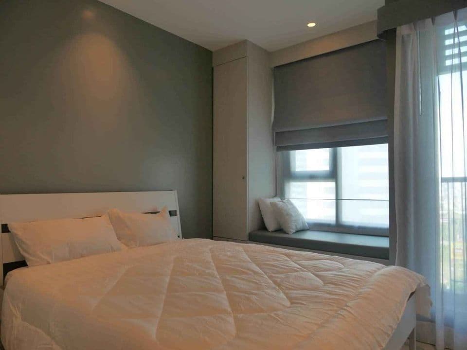 1677 – 203_bedroom.jpg