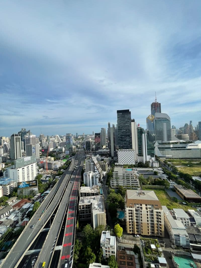1984 – 602_terrace.jpg